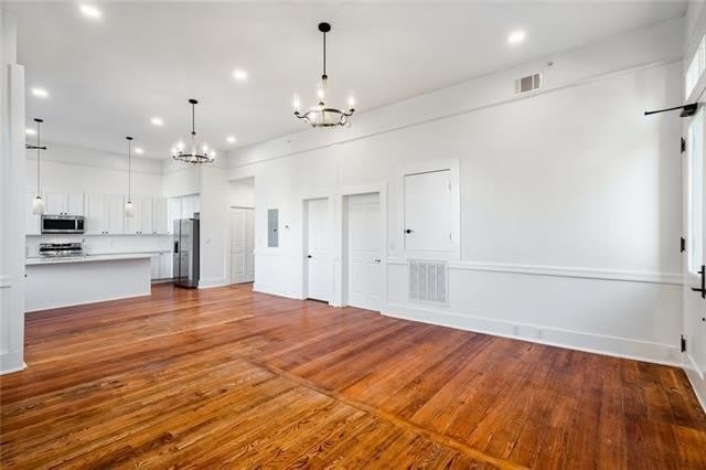 1022 BARRACKS Street – photo 4