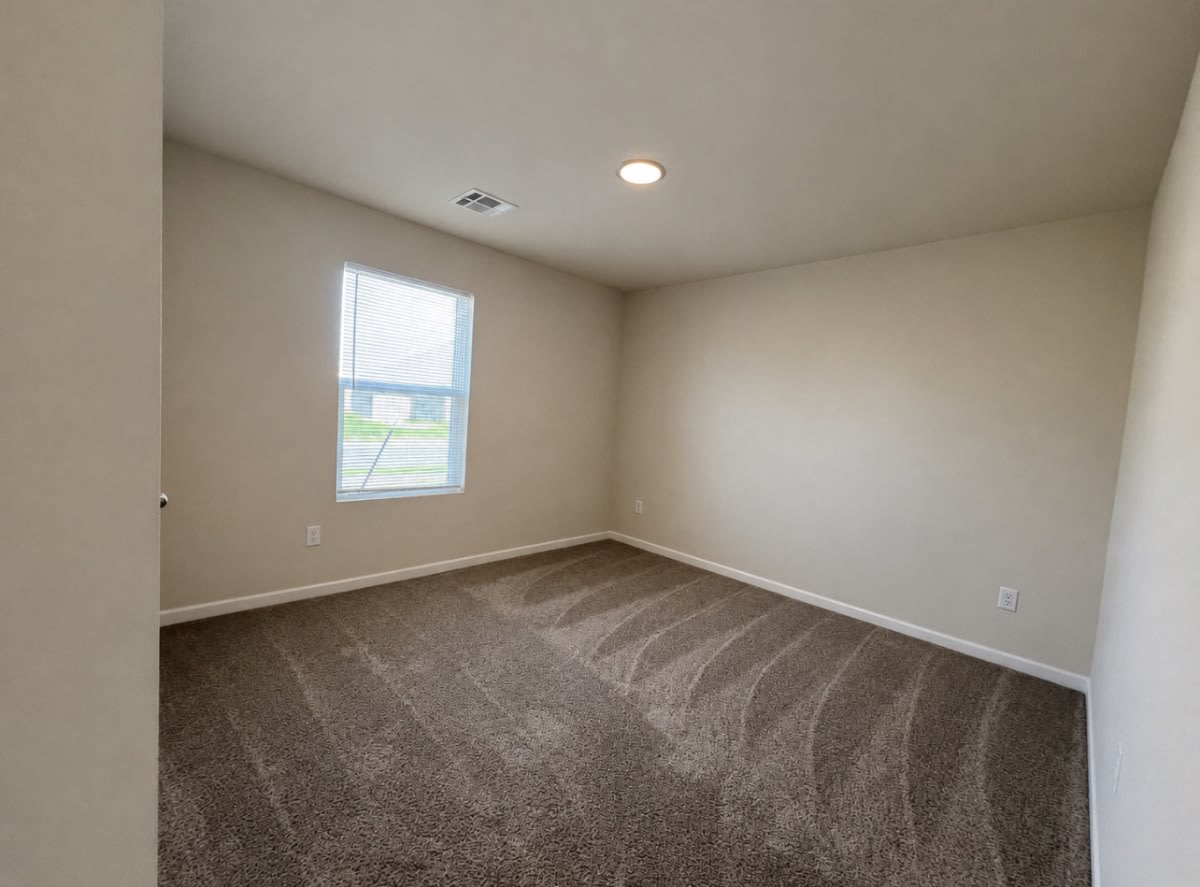 2512 Kathleens Crossing – photo 4