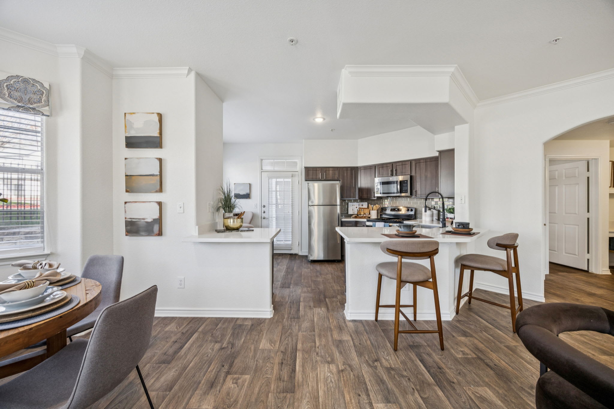 Mcdermott Place – photo 3