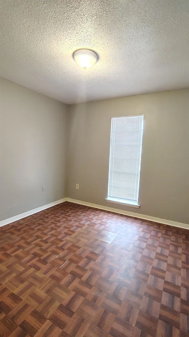 3740 Parrot Cove – photo 5