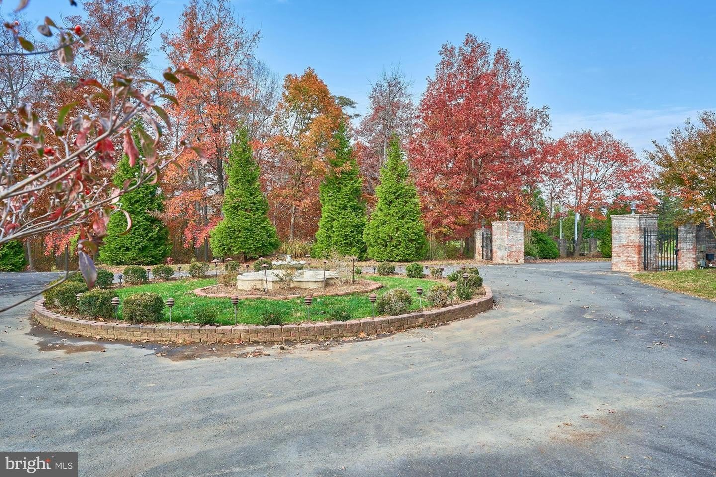 12815 BRADDOCK RD – photo 3