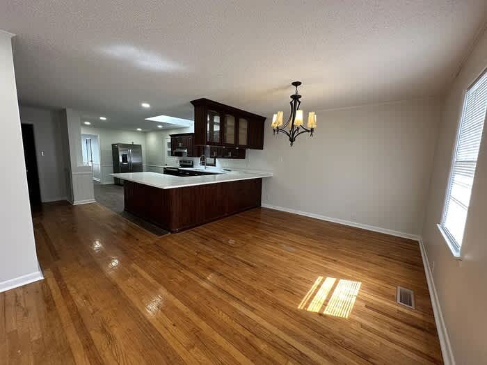 2712 Garvin Road Northwest – photo 3