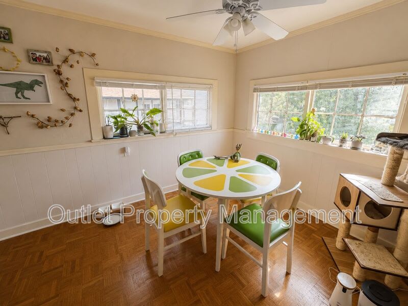 307 E. Livingston Street – photo 4