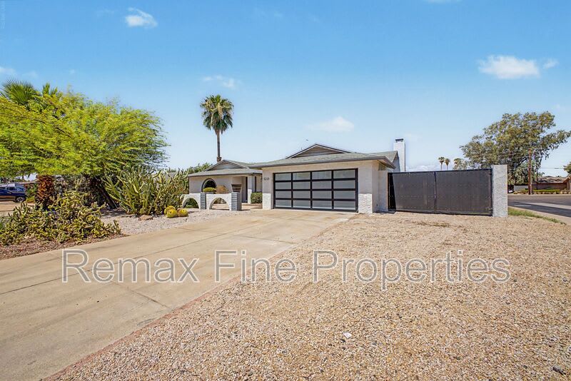 5228 E Karen Drive – photo 4