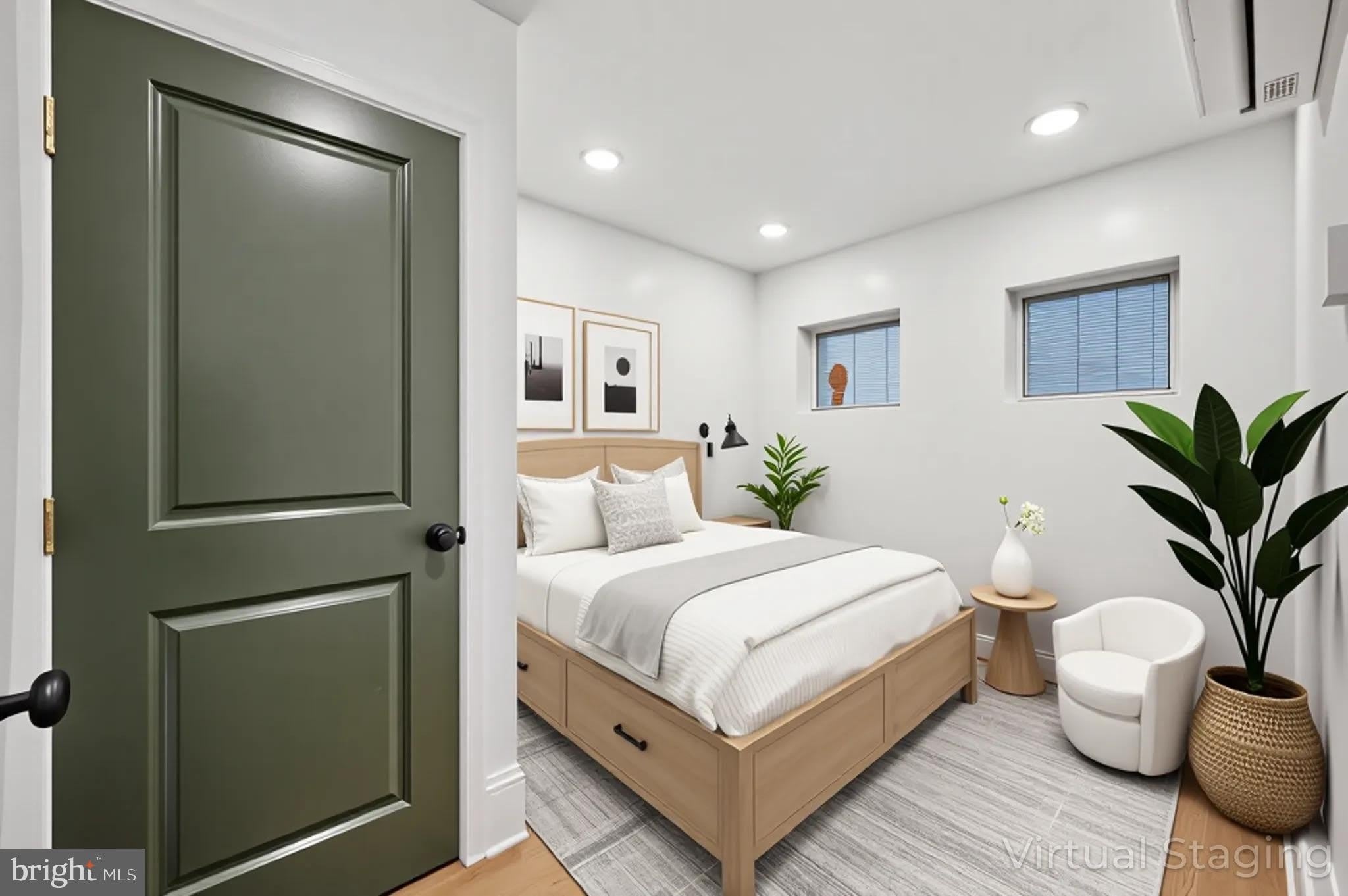 1637 W Girard Avenue – photo 2