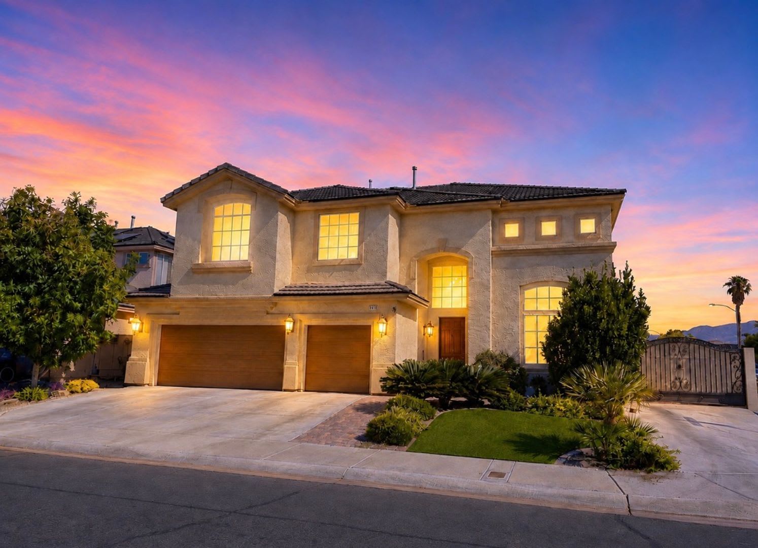 6800 Fruit Flower Ave. – photo 1