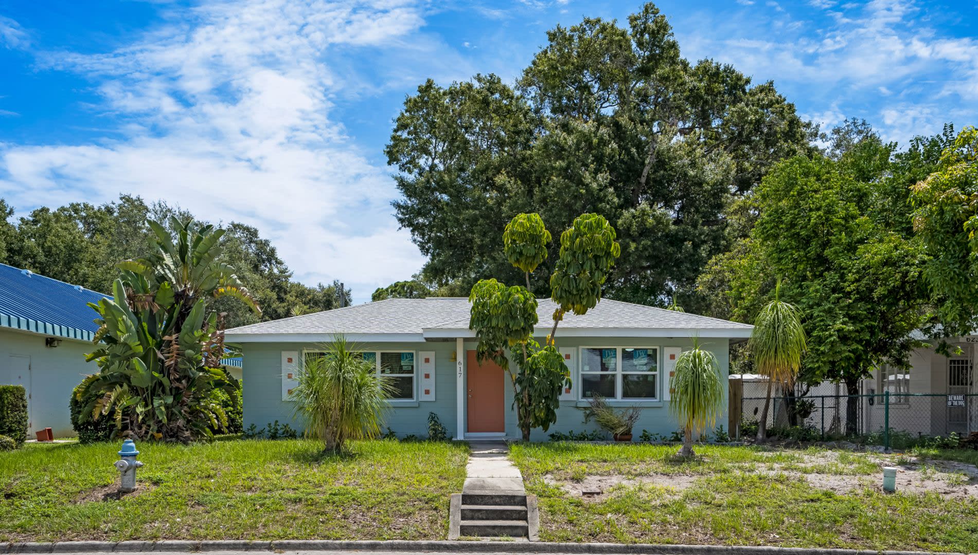 Beautiful 2-Bedroom, 2-Bath Home in Bradenton – Available Furnished or Unfurnished – photo 1