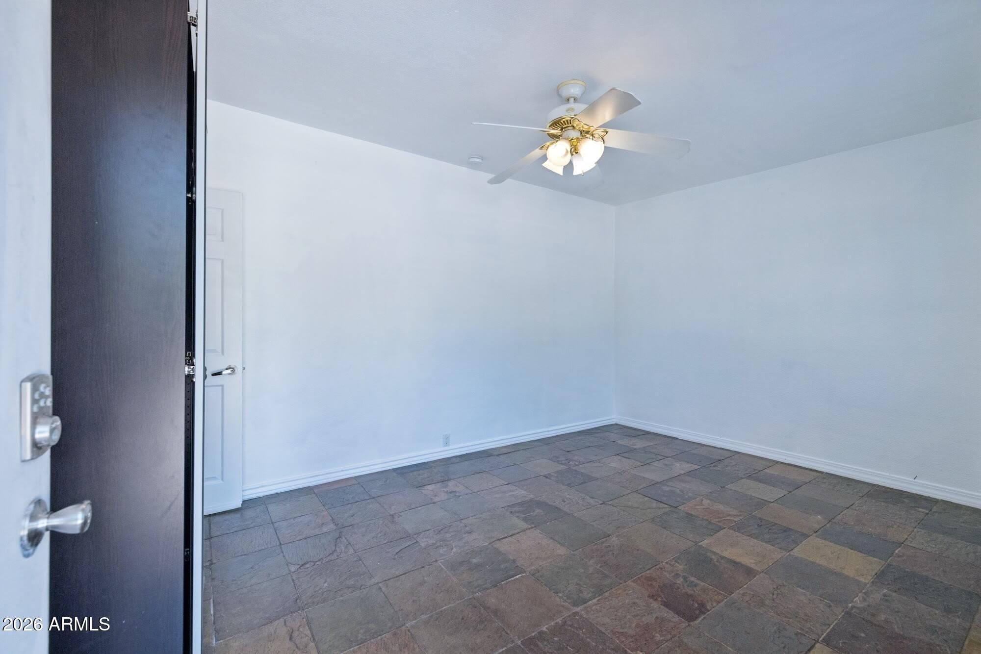 1611 E CEDAR Street – photo 3