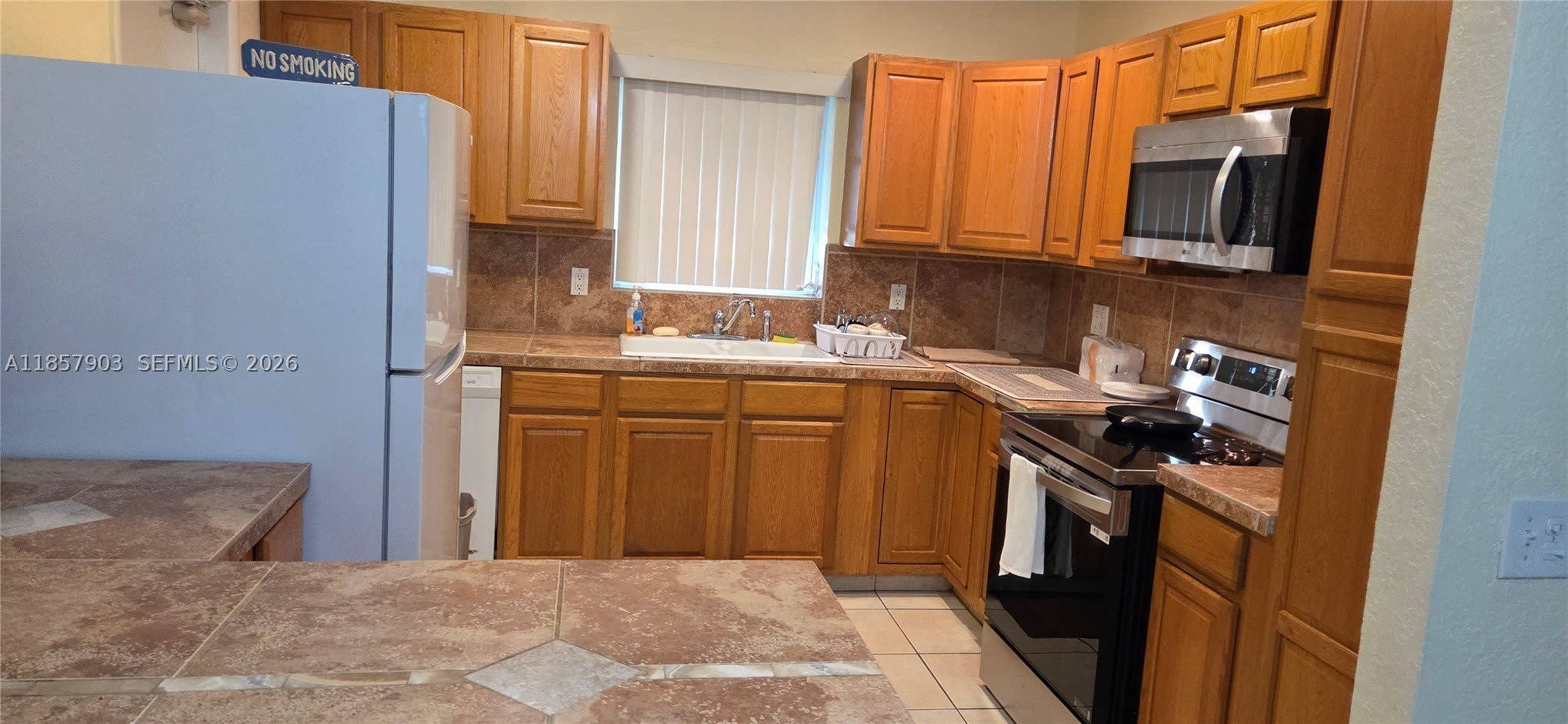 2359 N Wallen Dr – photo 2
