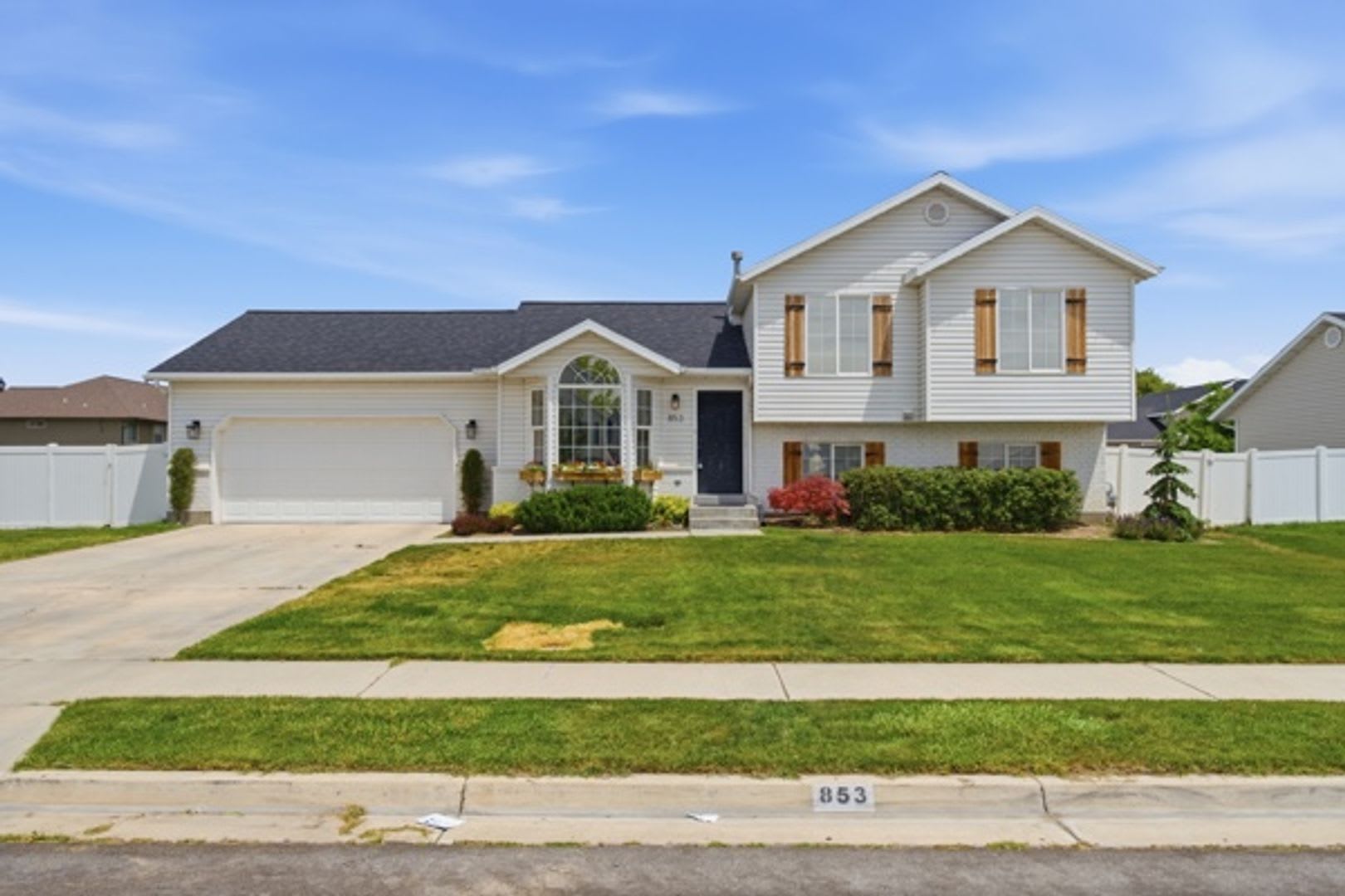 Gorgeous Lehi Home – photo 1