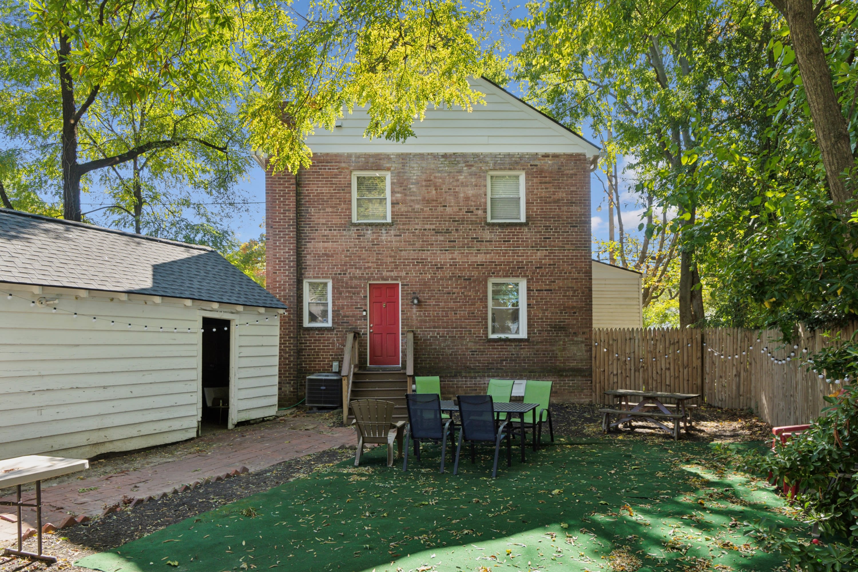 4604 Calvert Road – photo 1