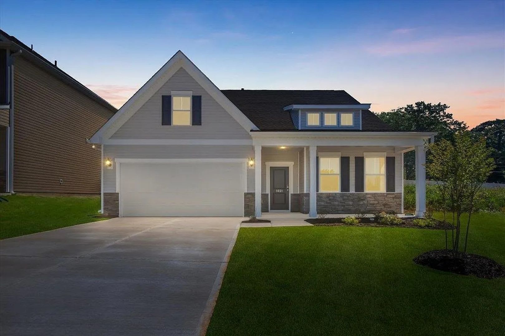 NEWLY BUILT 4 BEDROOM HOME IN HALTON OAKS WITH RESORT STYLE AMENITIES – photo 2