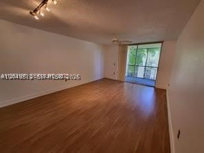 8225 Lake Dr – photo 1