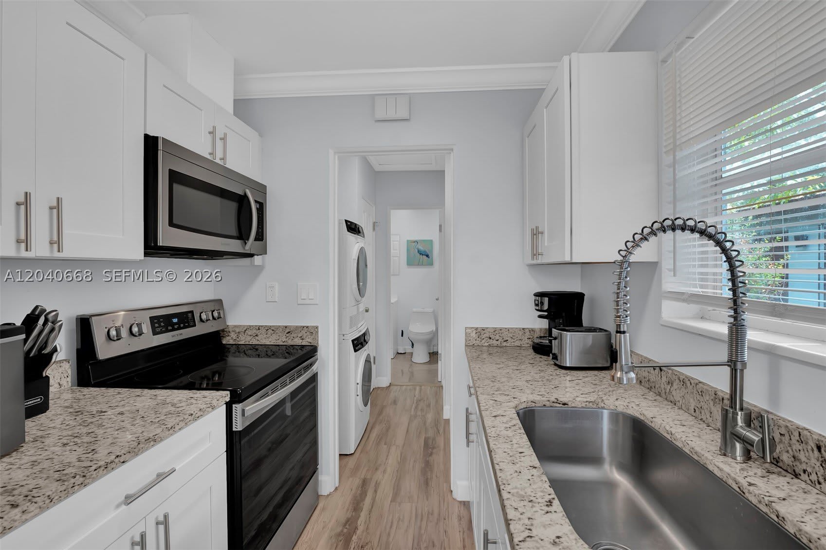 1716 SW 11th Ct – photo 4