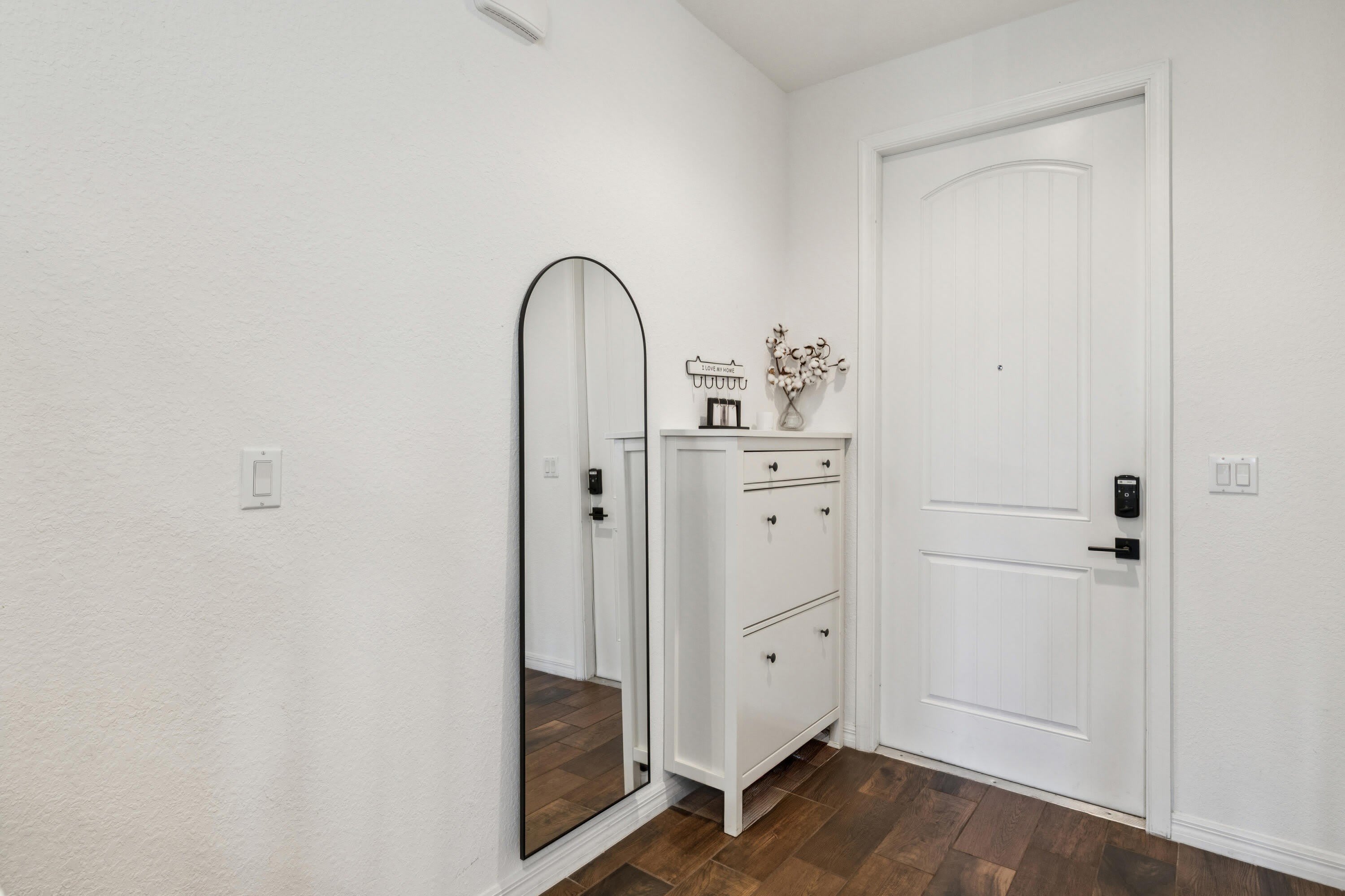 1169 Sepia Lane – photo 5
