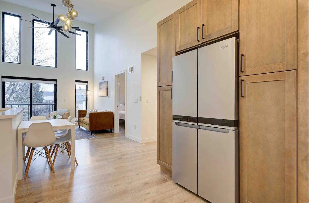 923 East Otjen Street – photo 4
