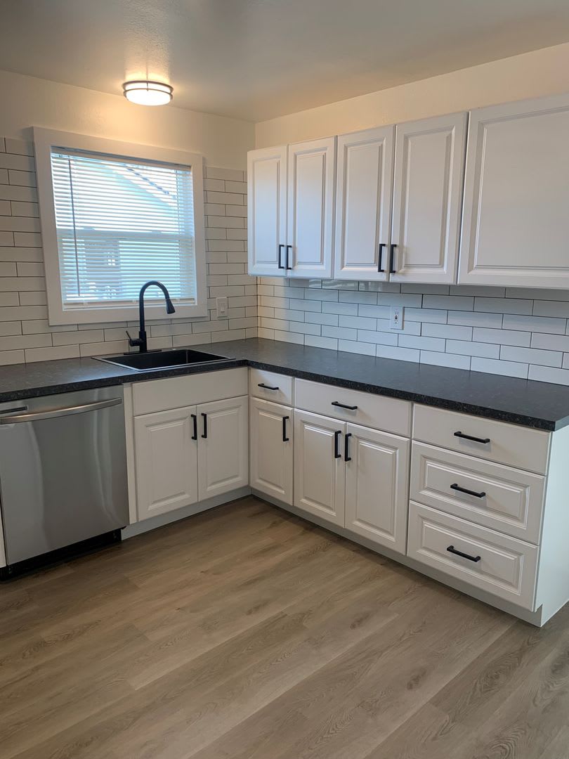 2 Bedroom 1 Bath Home – photo 3