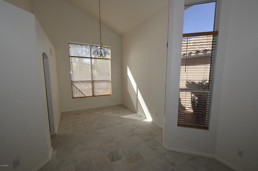 630 N Diane Ct – photo 4