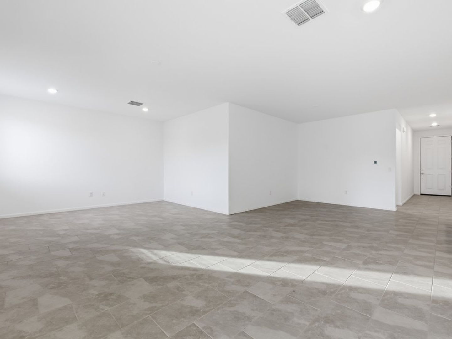 Spacious 4-Bedroom Home in Gladden Farms with Modern Features & Community Amenities! – photo 5