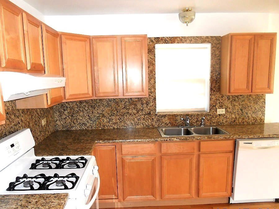 5534 N Campbell Avenue – photo 5