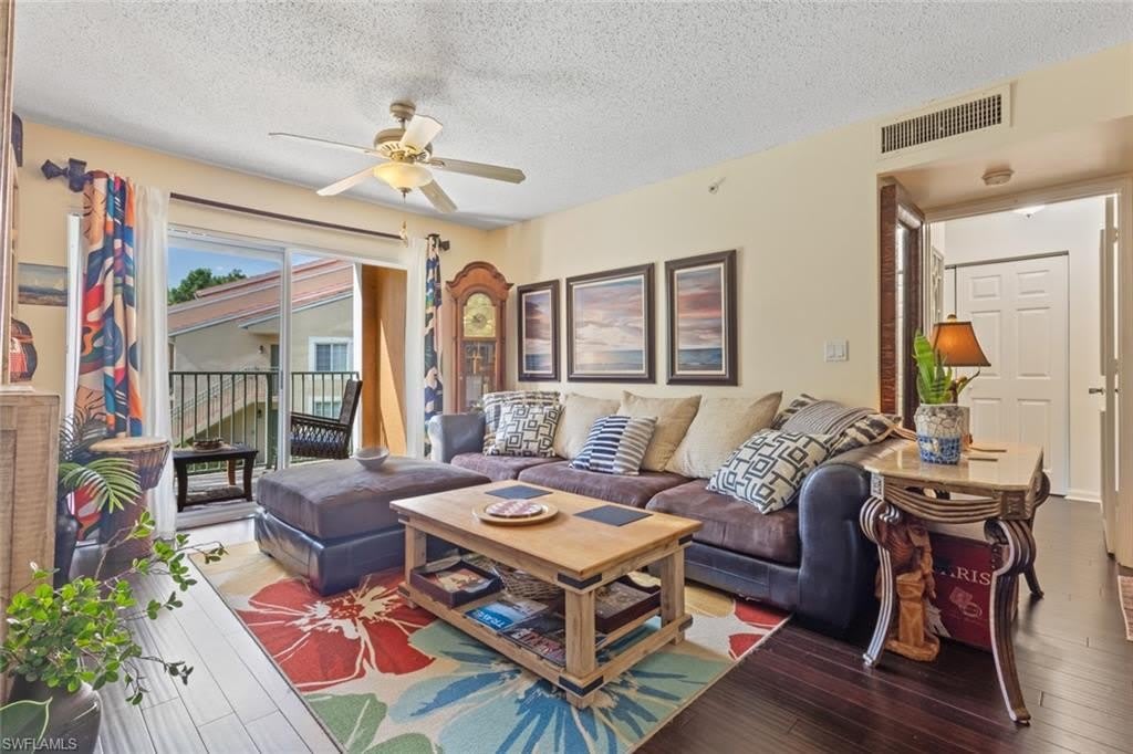 1270 Wildwood Lakes Blvd – photo 3