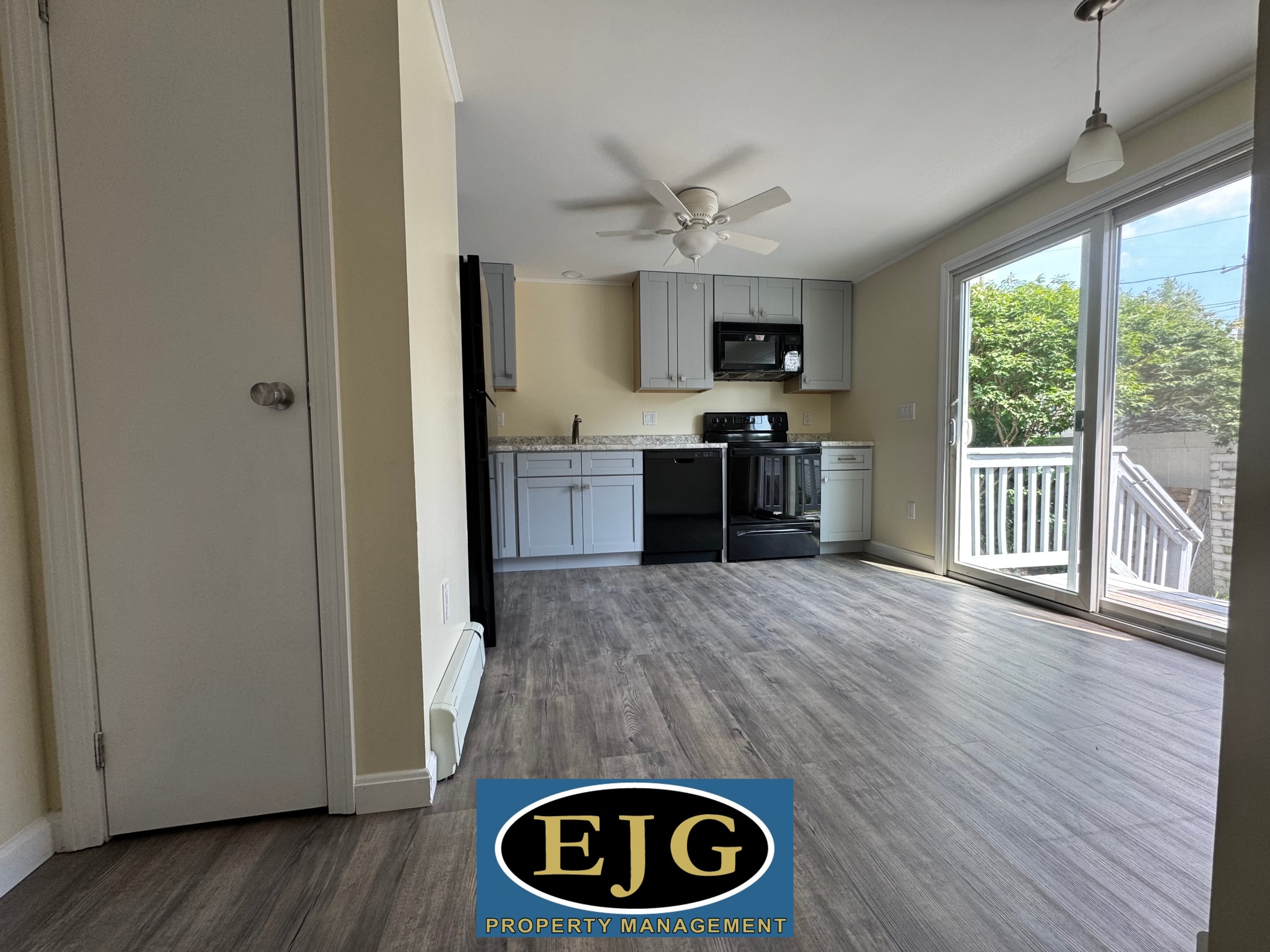 158 Beech Street – photo 3