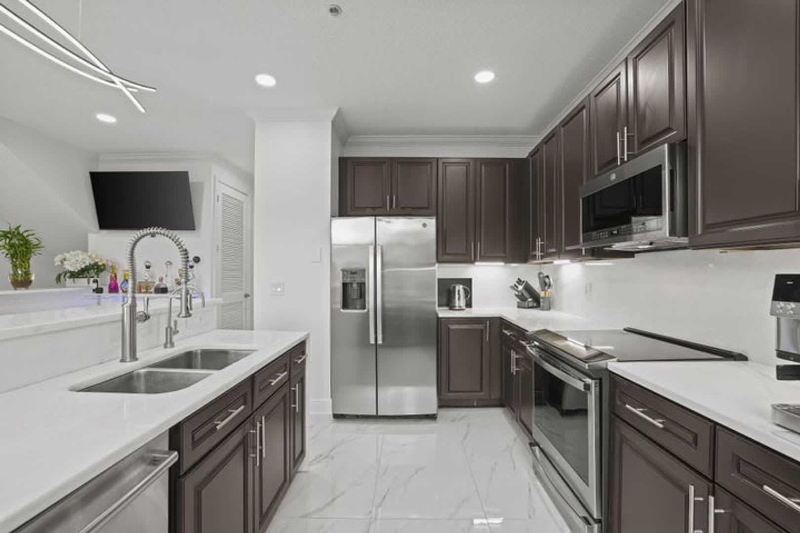 616 Nw 38Th Circle Boca Raton Fl 33431 5700 – photo 2