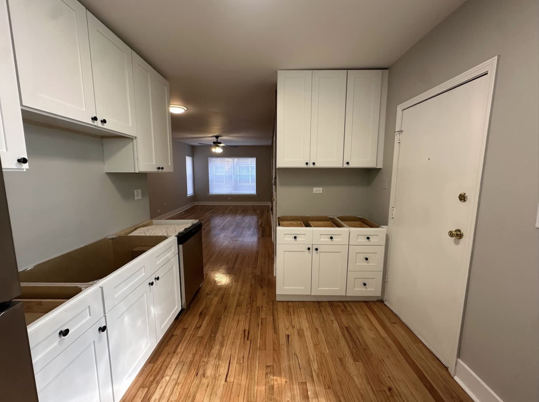 4929 N Kedzie Ave – photo 3