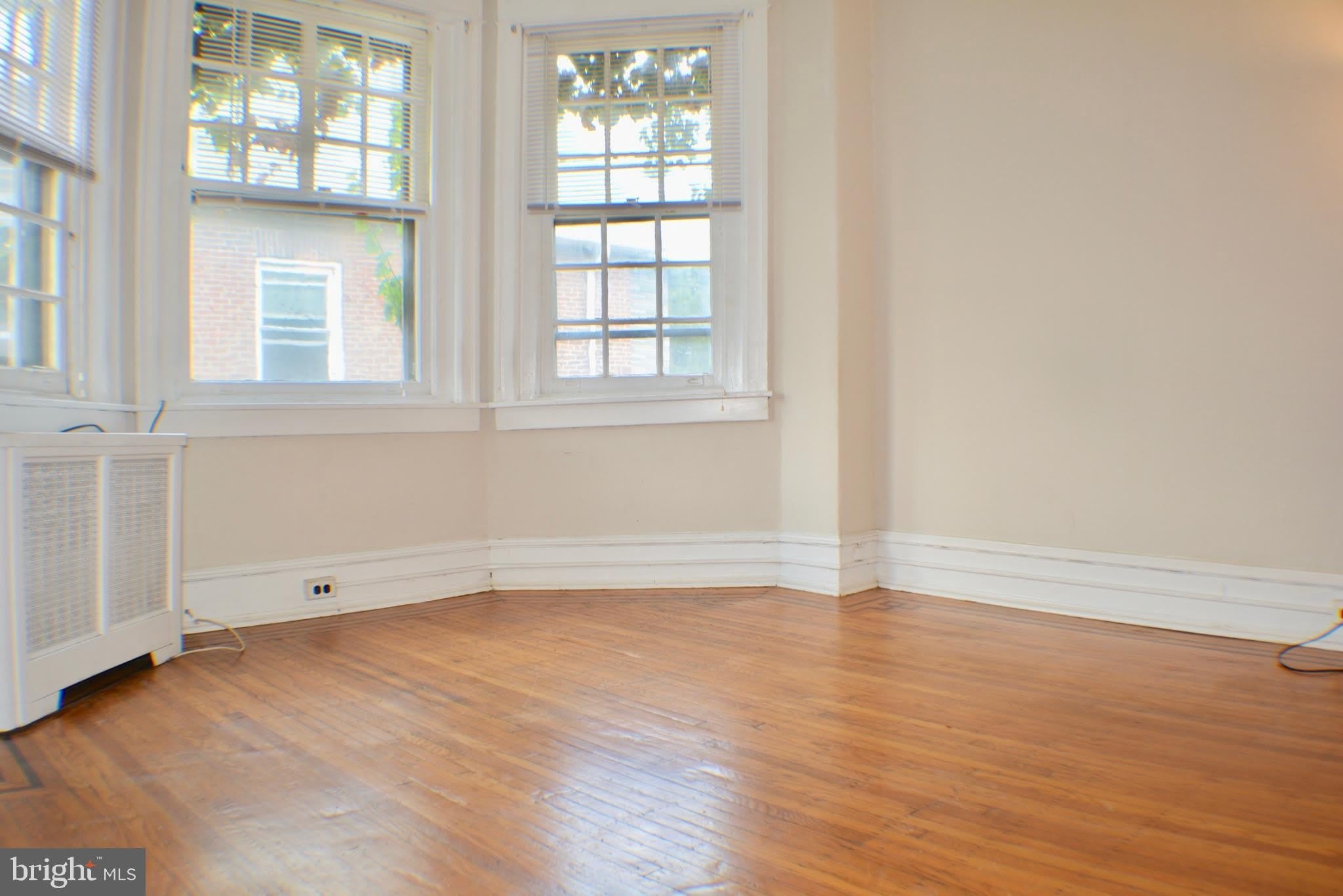510 W MANHEIM Street – photo 3