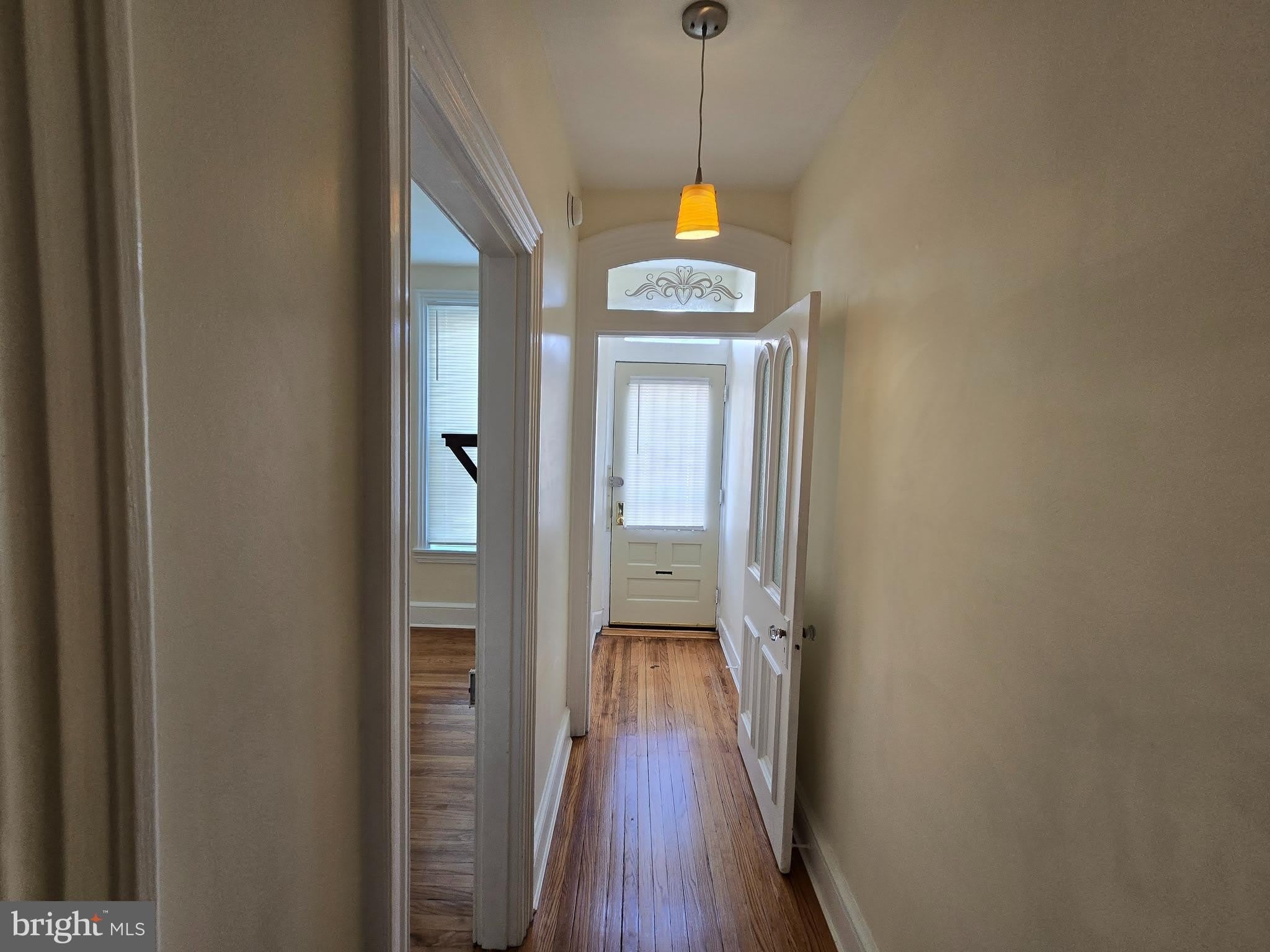 1317 N WALNUT Street – photo 2