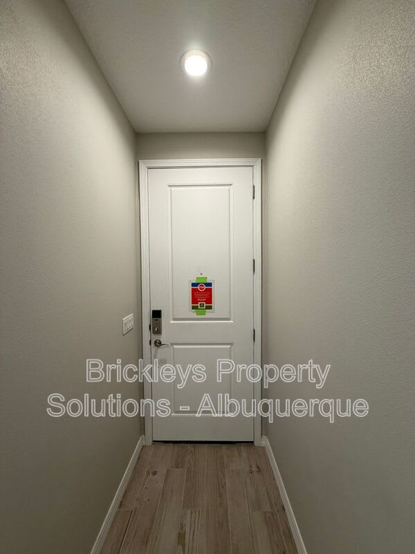 3969 Kodiak Rd NE – photo 4
