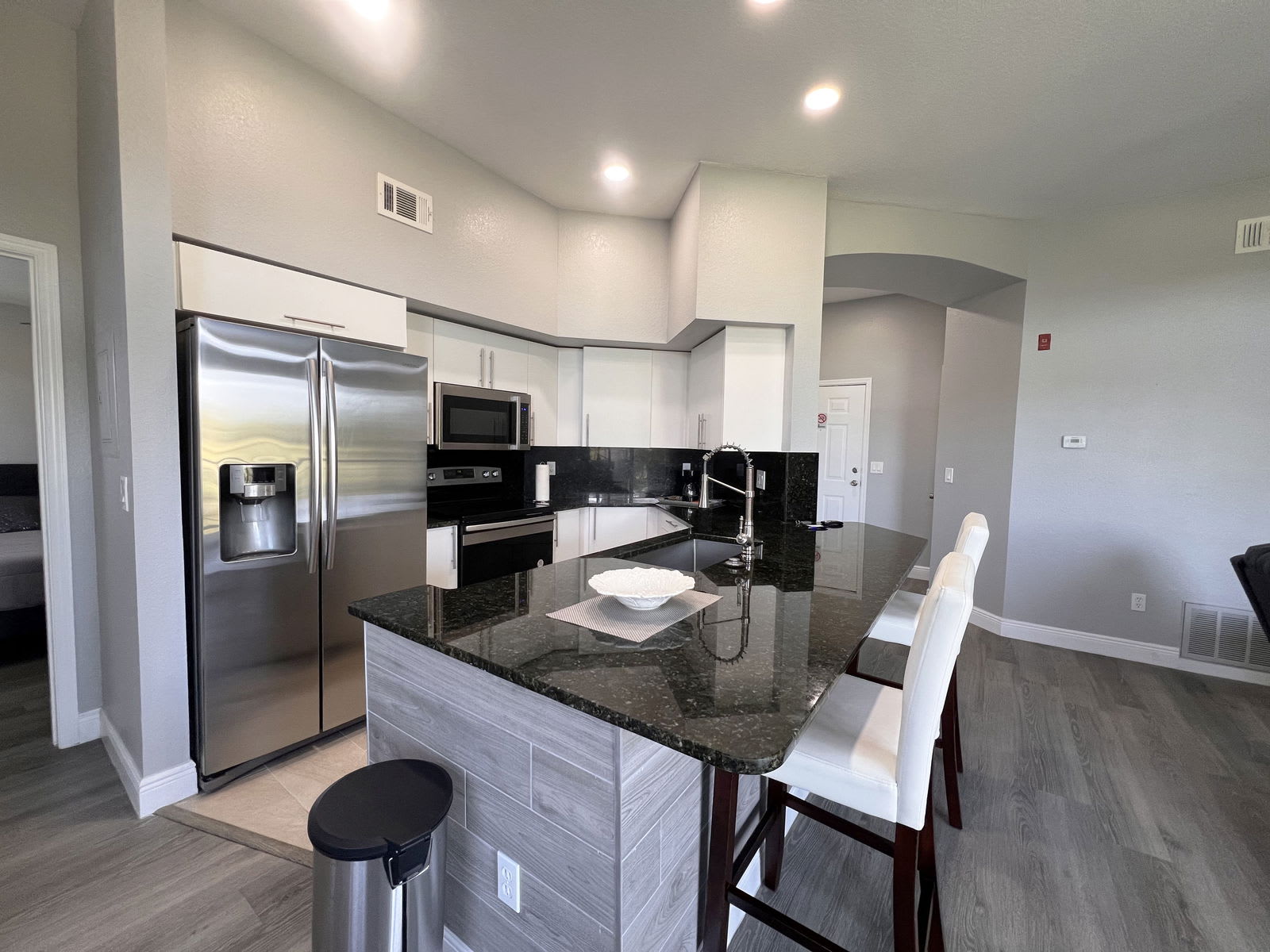 7340 Westpointe Boulevard – photo 5