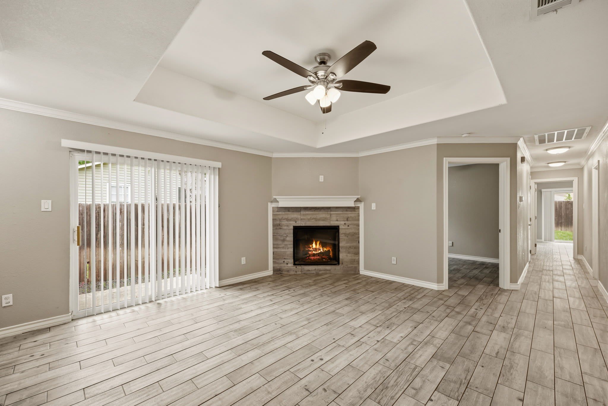 521-525 Gilcrease Street – photo 3