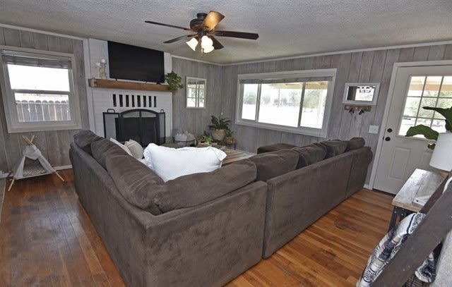 21825 Thunderbird Road – photo 4
