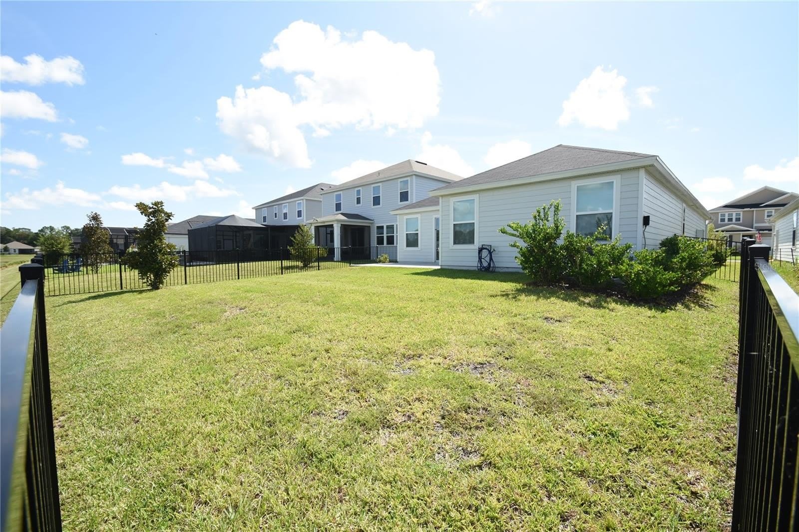 32 WINDSOR Terrace – photo 2