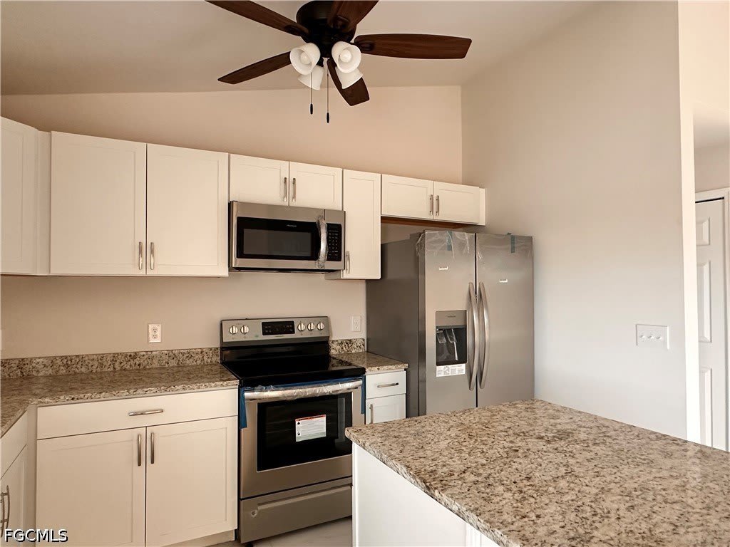601 NE 11th Terrace – photo 3