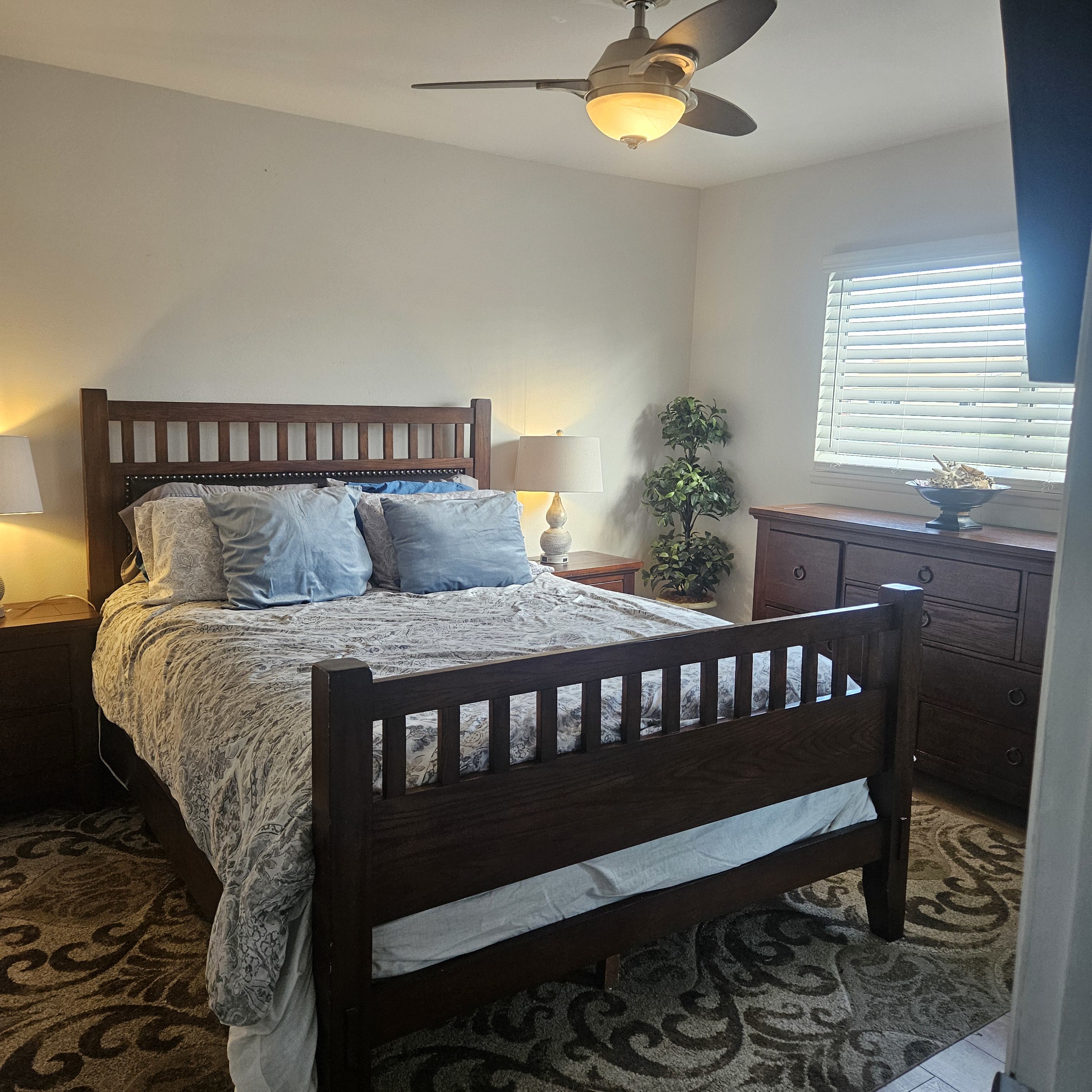 1775 Ionian St – photo 1