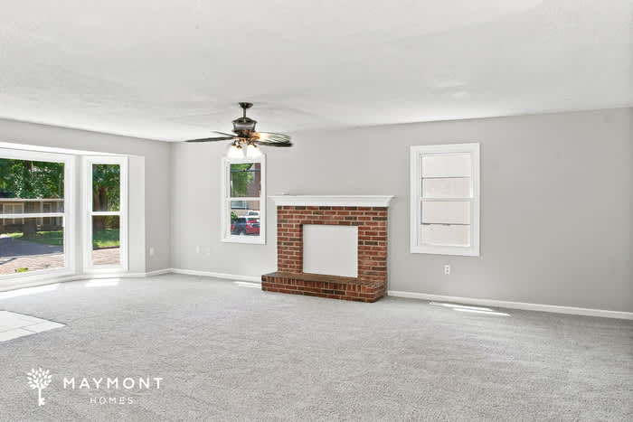 120 Suffolk Drive – photo 4
