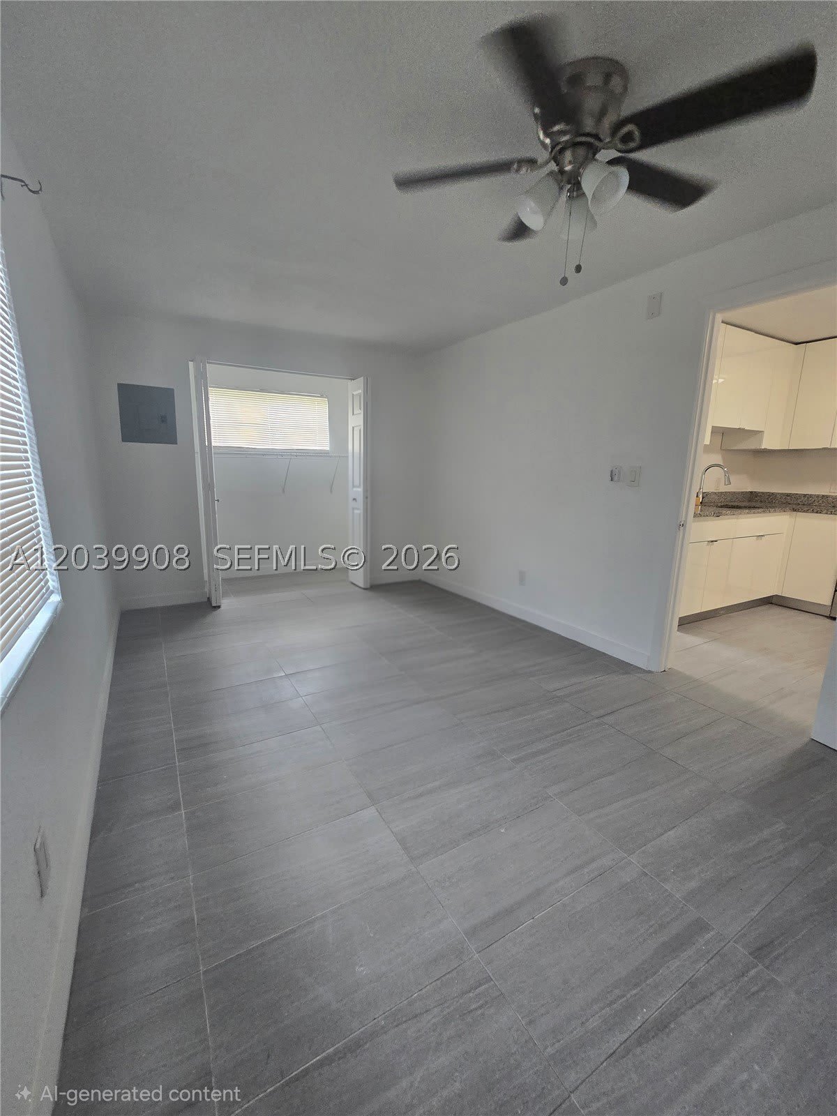 237 SW 13th St – photo 5