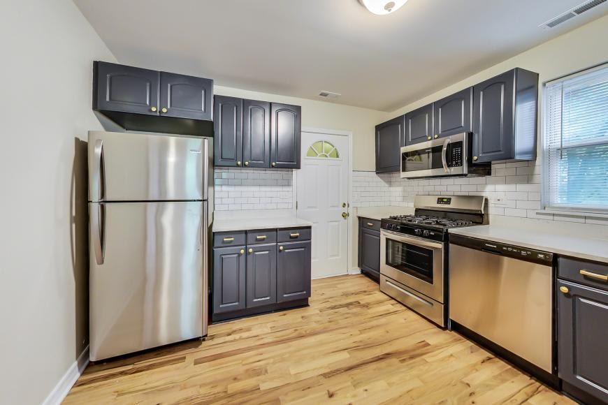 2323 North Cambridge Ave. – photo 3