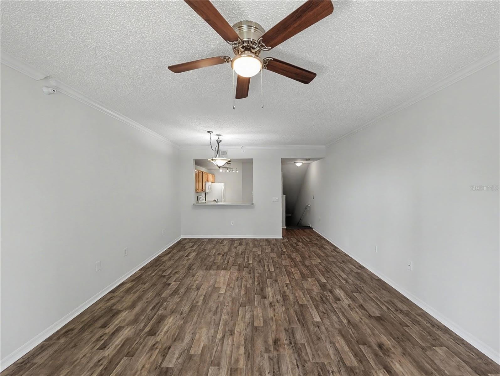 5701 BENTGRASS Drive – photo 4