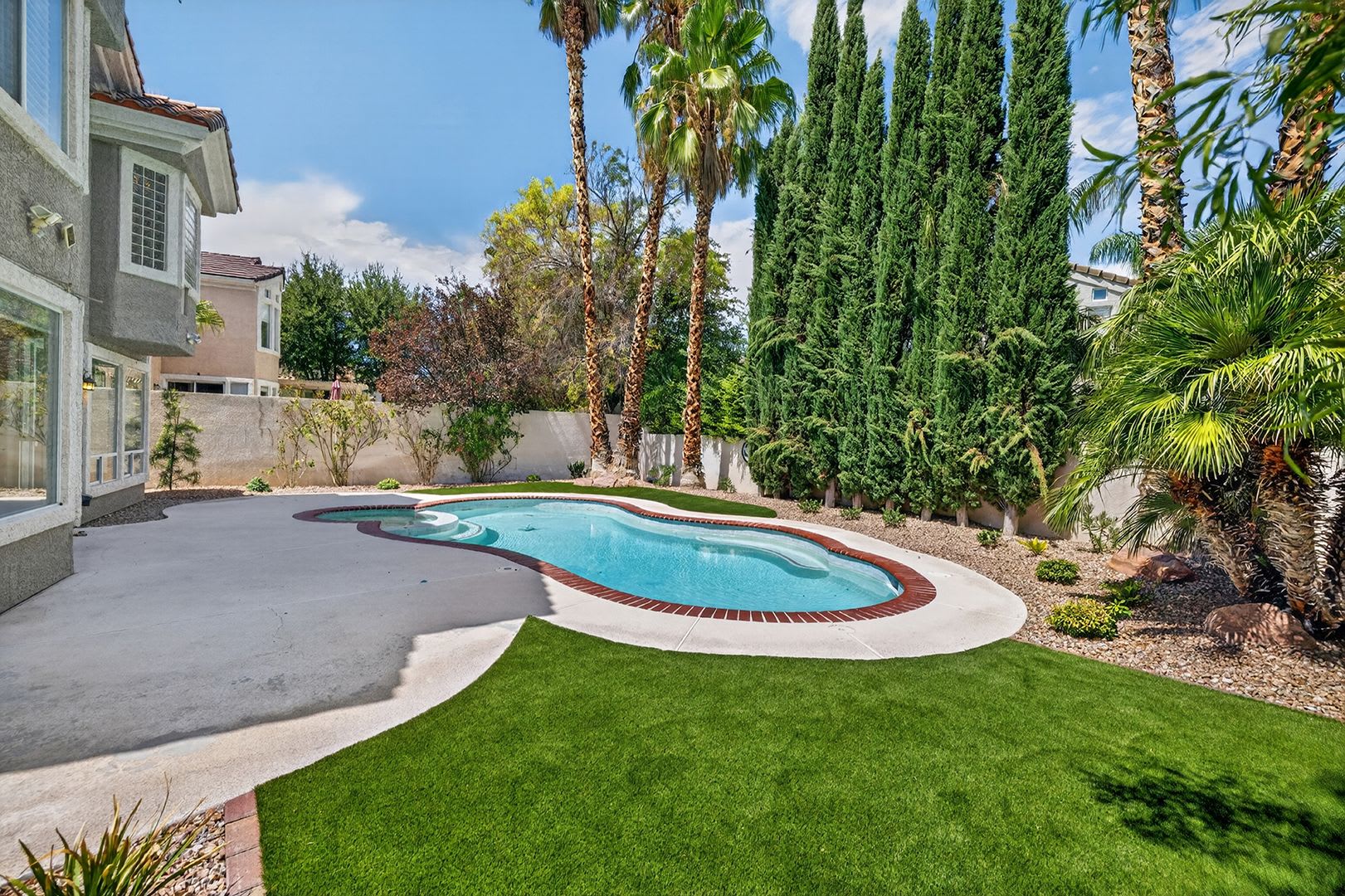 Guard Gated Summerlin Home in Summerlin w/ Pool & Spa – photo 1