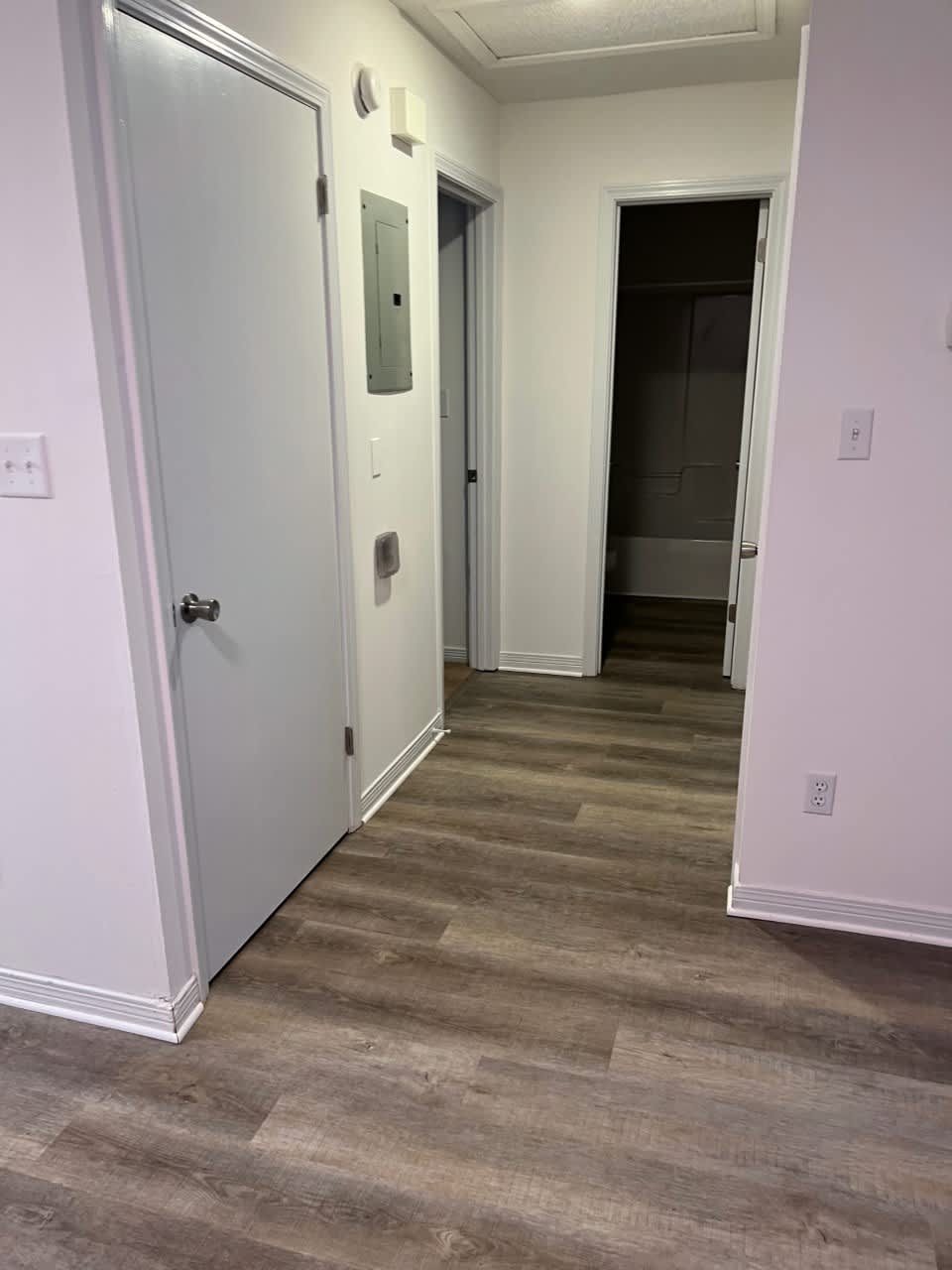 2811 Bradford Place, Unit 4 – photo 2