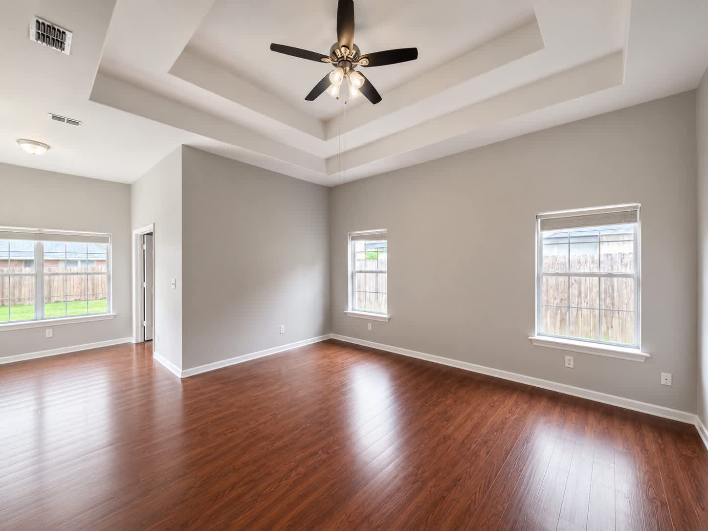4704 Date Palm St – photo 3