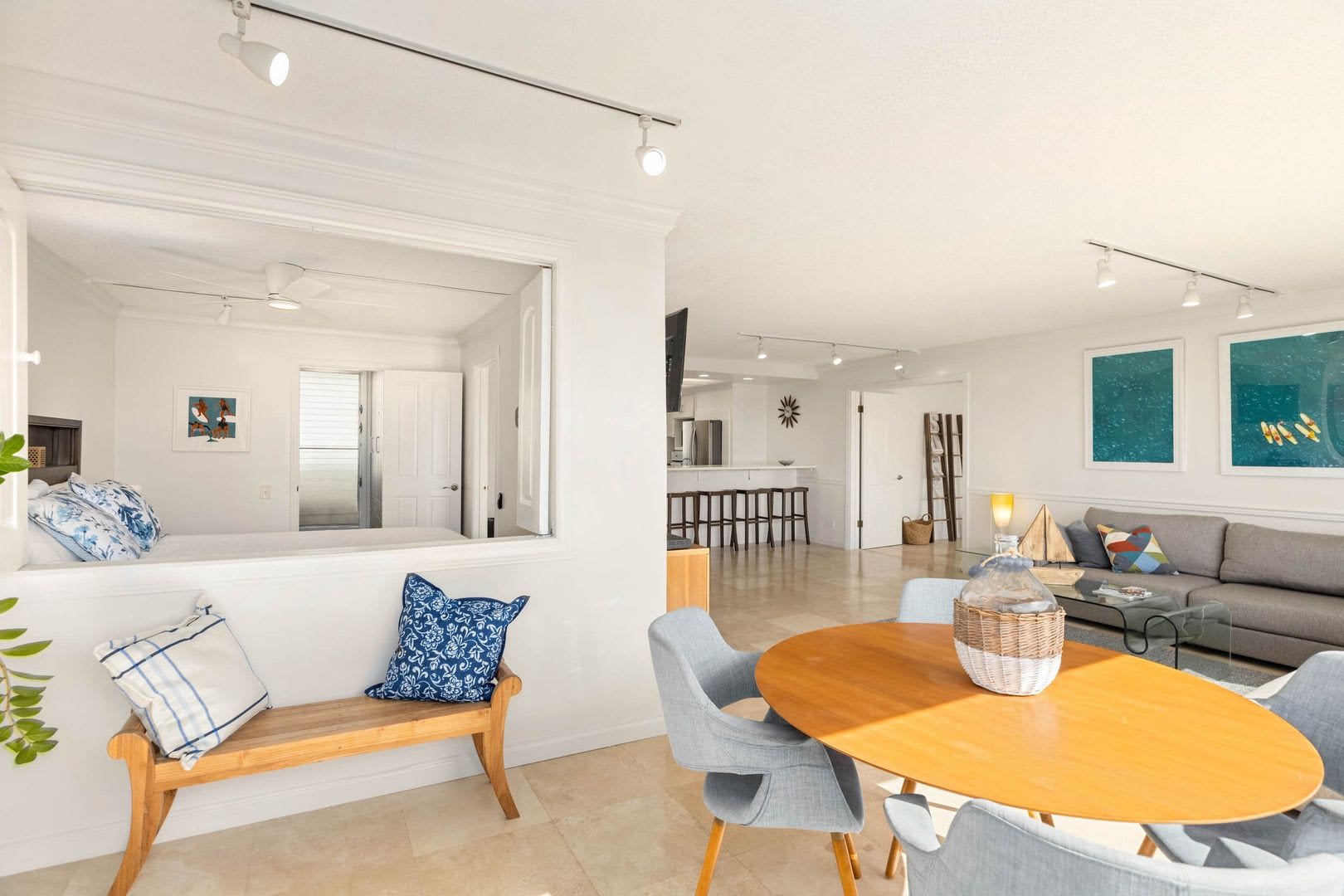 Elegant 2BR Diamond Head Condo w/ Luxury Diamond Head Views & Designer Touches – photo 4