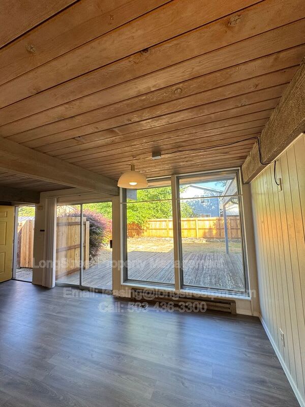 831 NW 26th – photo 2