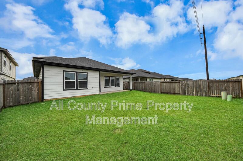31303 Heddington Ln – photo 3