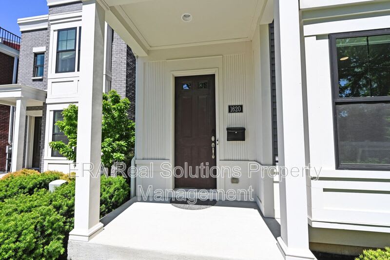 1620 Merrimac St – photo 3