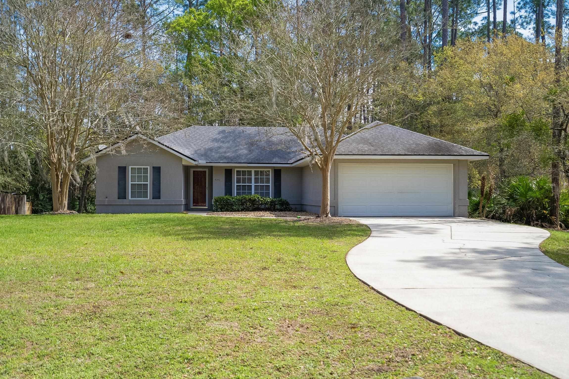 4040 Red Pine Ln – photo 4