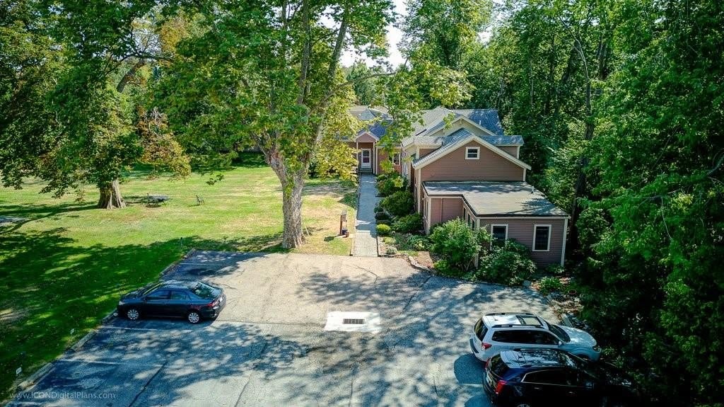 97 Narragansett Avenue – photo 2